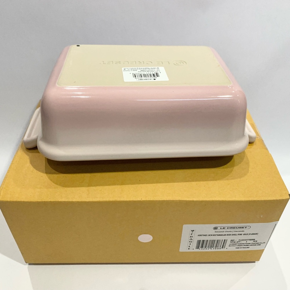 Le Creuset Rectangular Dish - Picture 4 of 7